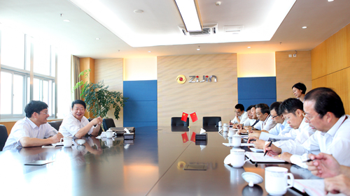 PAÆì½¢Ìü(ÖйúÇø)¼¯ÍÅ