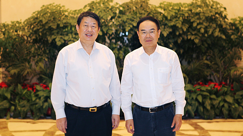 PAÆì½¢Ìü(ÖйúÇø)¼¯ÍÅ